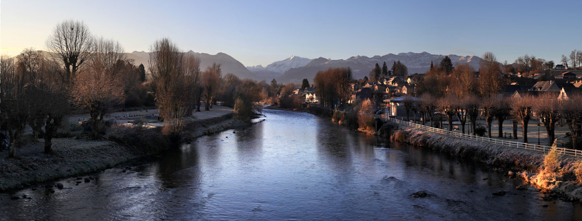 Vue du gave de Pau à Nay en hiver