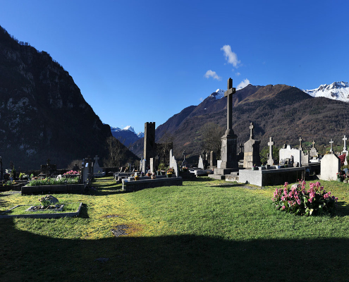 Le cimetière de Castet en Ossau