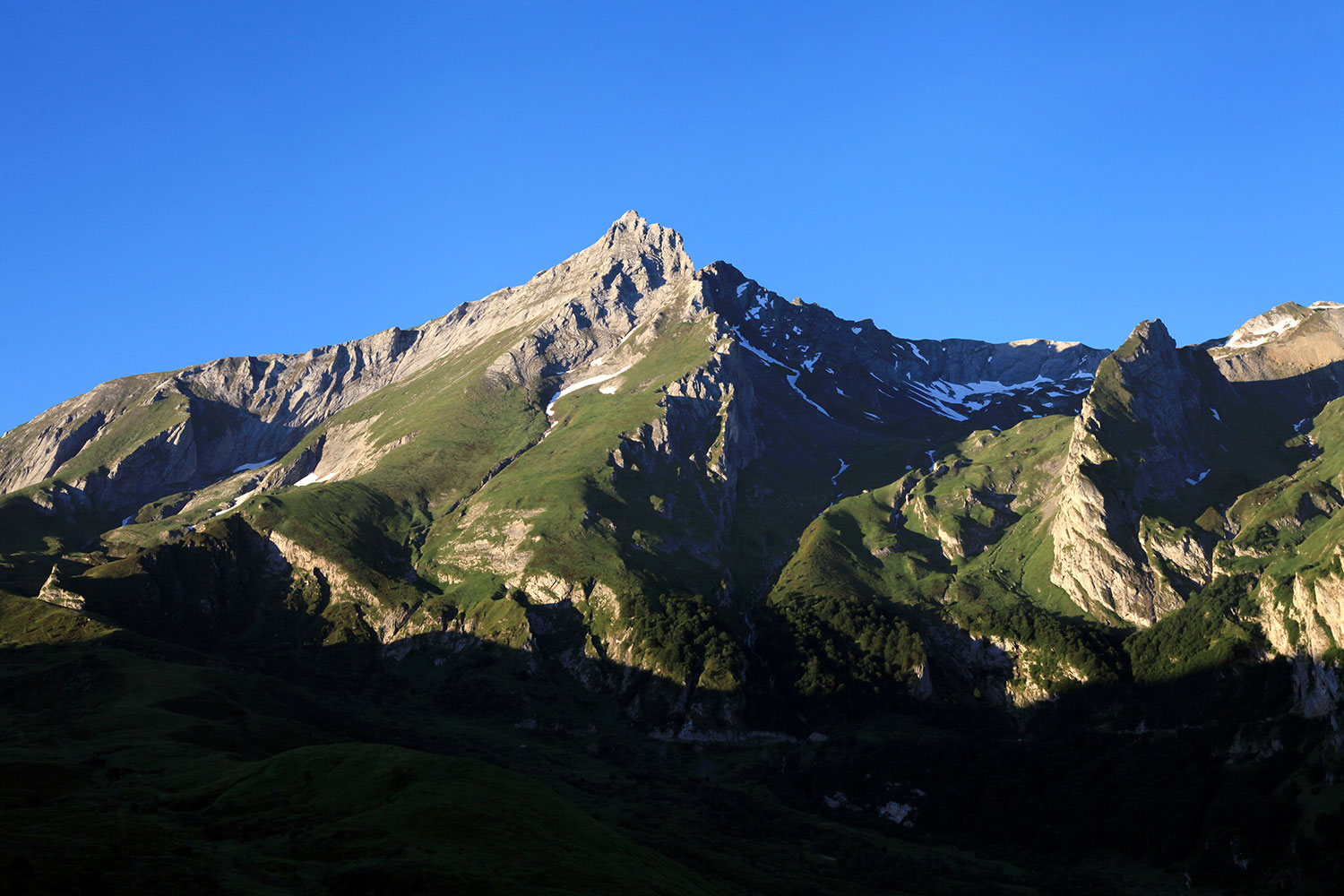Le Gabizos et la Latte de Bazen © Photographie Stockli Le Gabizos